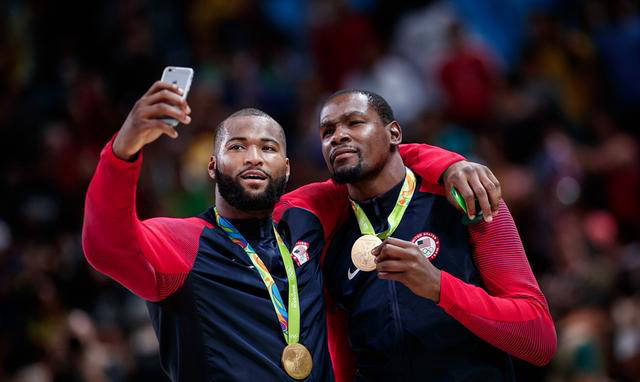 NBA足球平台_杜兰特或将告别NBA!考虑退役NBA足球平台,立足足球事业