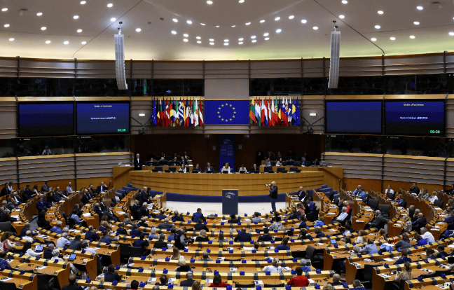 足球盘口代理_重磅足球盘口代理!27国不许动台海?370架战机来势汹汹!名单上都不是善茬!