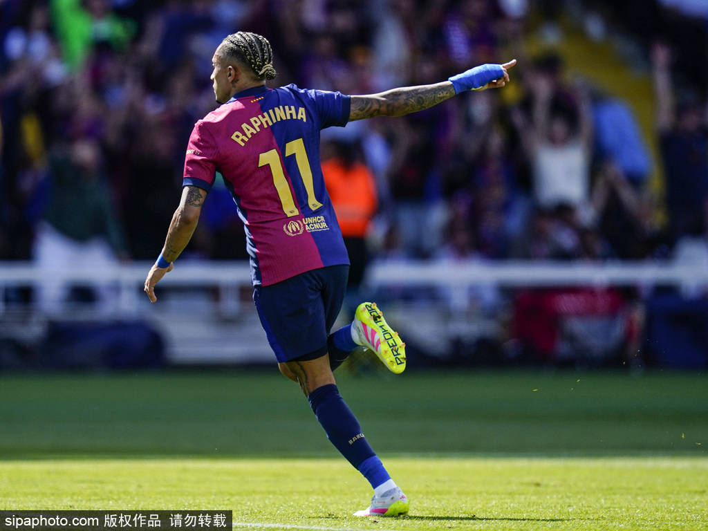 皇冠体育App下载
_赛季四杀皇冠体育App下载
!西甲-姆巴佩戴帽拉菲2球 巴萨4-3皇马7分领跑