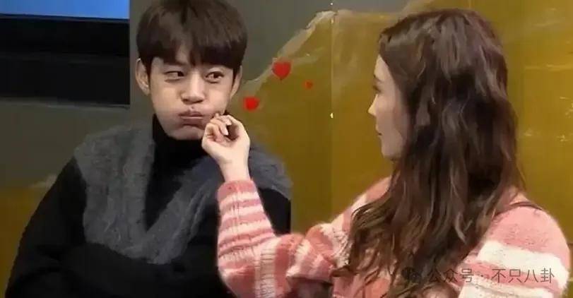 皇冠信用網最新地址
_自曝与丈夫经常吵架?但怎么感觉她是在变相秀恩爱呢皇冠信用網最新地址
!