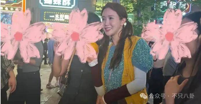 皇冠信用網最新地址
_自曝与丈夫经常吵架?但怎么感觉她是在变相秀恩爱呢皇冠信用網最新地址
!