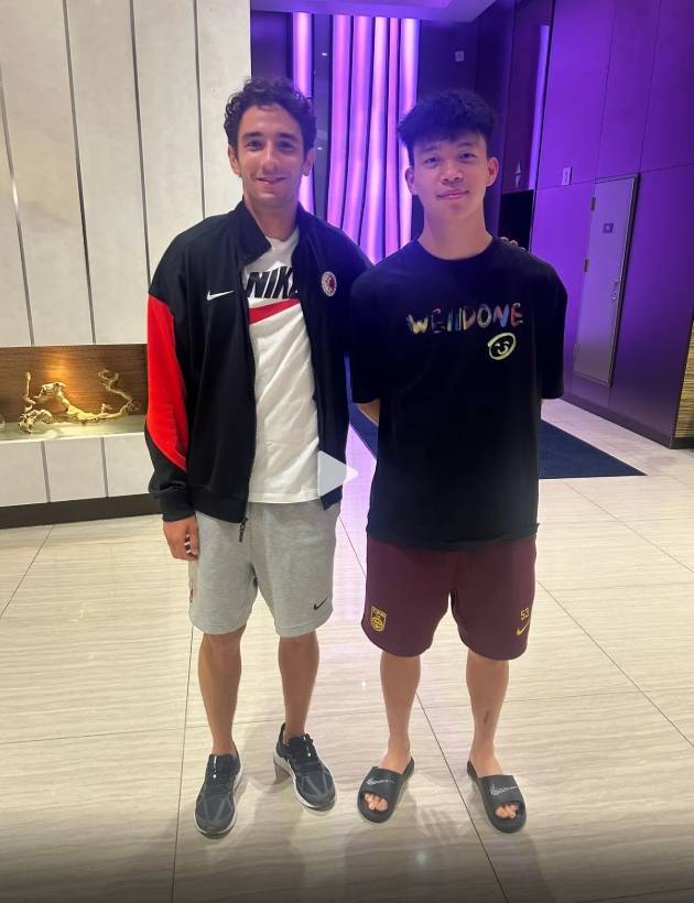 皇冠信用網最高占成_挥手打到王钰栋!宾纪文:赛后第一时间向他道歉皇冠信用網最高占成,开心能和他对位